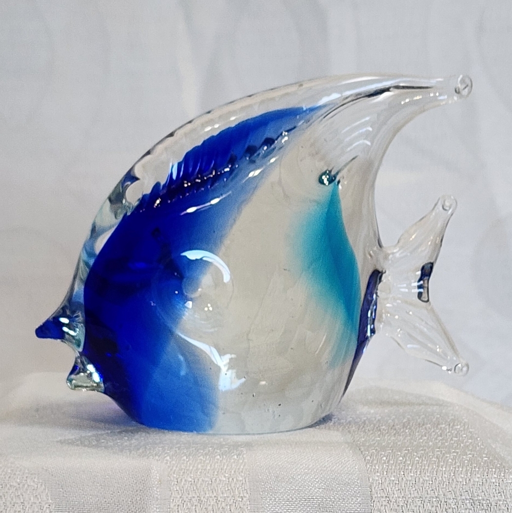 Blue and Clear Art Glass Fish Figurine – Hand Blown Vintage Style Aquarium Decor
